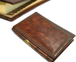 Адресна книга Florentia RUB5000001