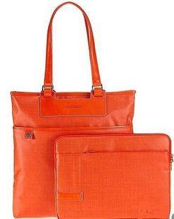 Сумочка / Барсетка Piquadro AKI/Orange верт. с чехлом д/ноутбука/iPad mini BD3107AK_AR