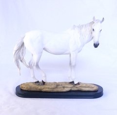 Статуэка Конь большой белый 44*36*15 SM00051