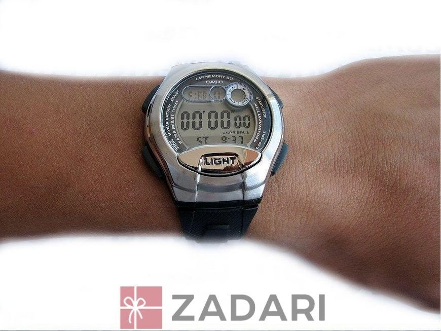 Часы Casio Standard Digital W-752-1AVEF